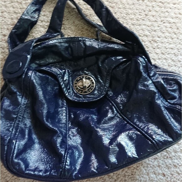 Marc by Marc Jacobs navy Crinkle Patent bag - Picture 6 of 12